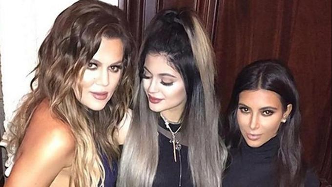 5 Fakta Kehamilan Tiga Anggota Keluarga Kardashian News