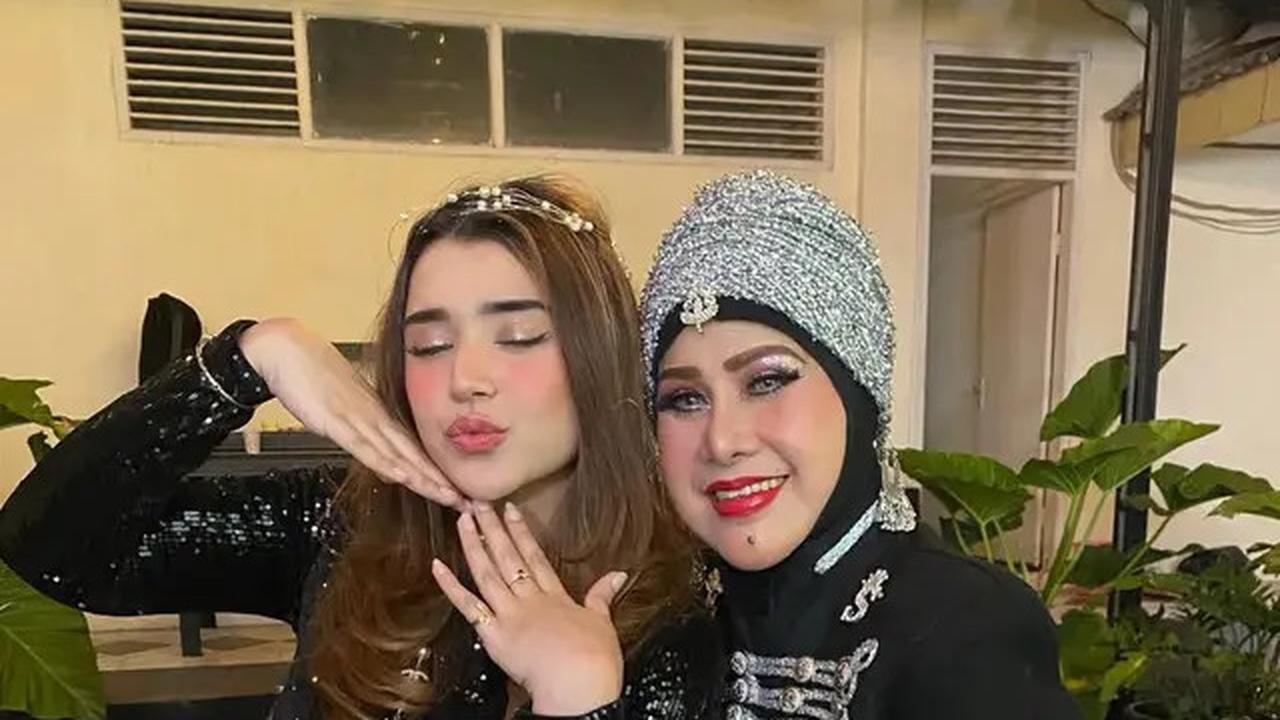 5 Potret Azella Alhamid Pemeran Pertiwi di Sinetron PPT Jilid 18, Cucu Elvy Sukaesih