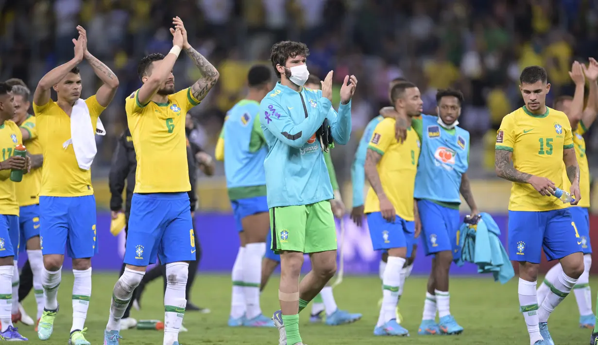 <p>Brasil merupakan pemegang gelar juara Piala Dunia terbanyak yakni lima kali. Bermaterikan pemain berkelas maka tak mengherankan jika harga total skuad Tim Samba mencapai 850 juta euro atau setara dengan Rp13,3 miliar. (AFP/Dauglas Magno)</p>