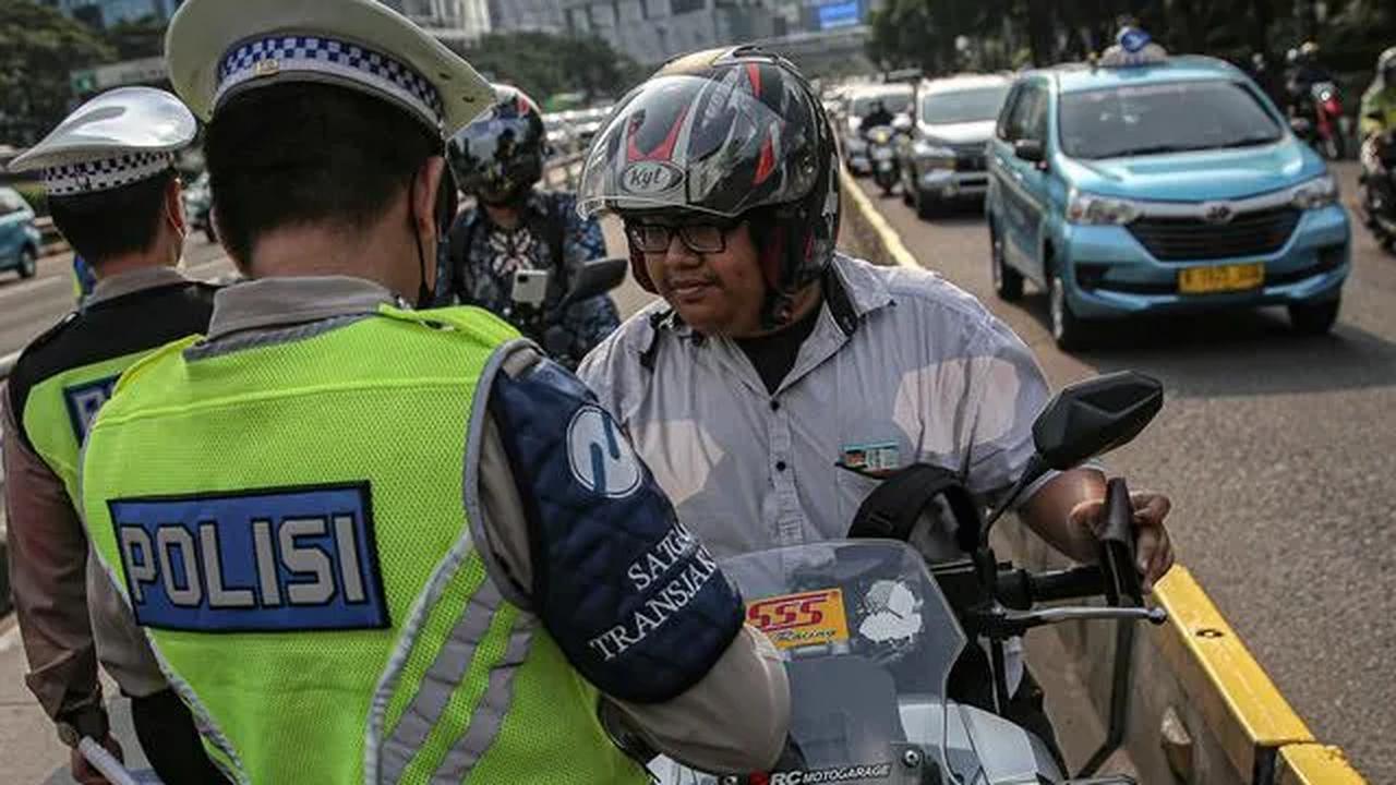 Sasaran pelanggaran tersebut, antara lain melawan arus, berkendara di bawah pengaruh alkohol
