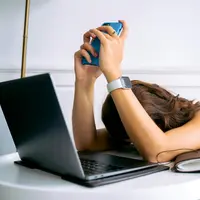 Tips Ampuh Mengatasi Burnout untuk Anak Muda Produktif