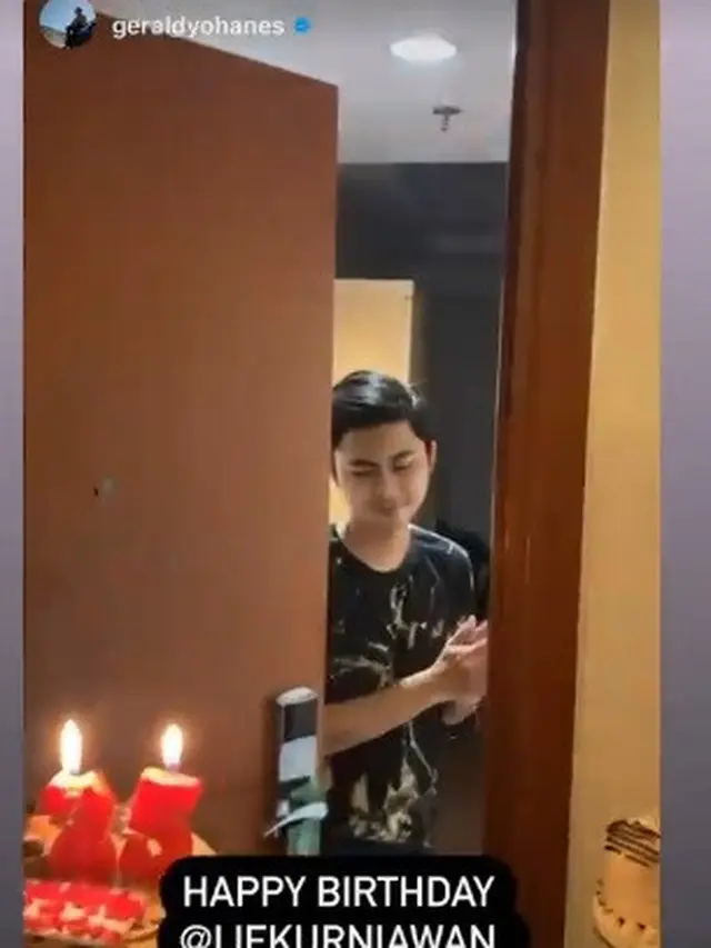 Ije Kurniawan dapat kejutan ulang tahun. (Foto: Instagram @geraldyohanes)