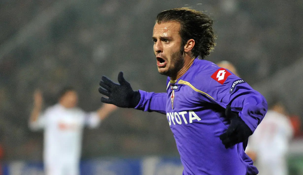 6. Alberto Gilardino. Striker kelahiran 5 Juli 1982 ini selama berkiprah di Liga Champions telah mencetak 13 gol untuk AC Milan dan Fiorentina. (AFP/Attila Kisbenedek)