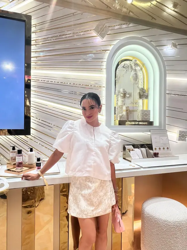 The Ball of Dreams, Suguhan Dramatis yang Memikat dari Dior Beauty Holiday 2024 Collection