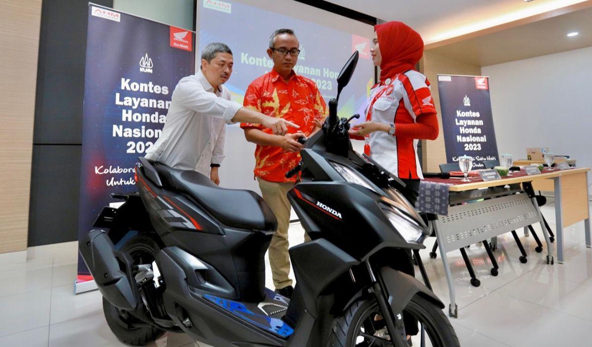 Ke-7 kategori: Front Line People Reguler, Front Line People Wing/Big Wing, Pimpinan Jaringan Honda Reguler Dealer, Pimpinan Jaringan Honda Wing/Big Wing Dealer, Deliveryman Reguler Dealer, Deliveryman Wing/Big Wing Dealer, dan Customer Retention Officer.<