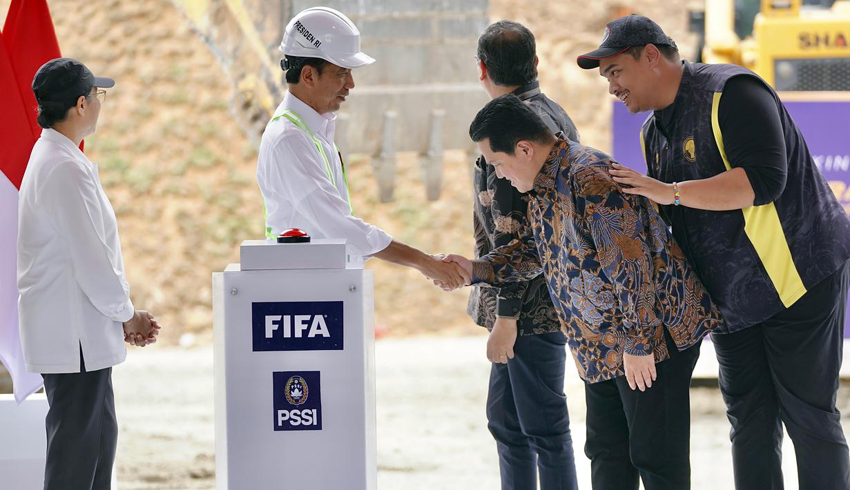 Erick menyampaikan impian ini tak lepas dari dorongan dan kepercayaan Presiden Joko Widodo atau Jokowi dan komitmen FIFA yang melihat rencana daripada transformasi sepak bola Indonesia bisa bersih dan berprestasi. (Biro Pers Kepresidenan)