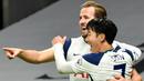 Son Heung-min dan Harry Kane - Duet terbaik saat ini dipegang oleh pasangan dari Tottenham Hotspur. Kombinasi keduanya mampu menyamai rekor sebelumnya yang dipegang oleh duet Didier Drogba dan Frank Lampard dengan total 36 gol. (AFP/Glyn Kirk)