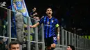 Keunggulan Bayern Munchen hanya bertahan selama enam menit. Pada menit ke-58, Lautaro Martinez berhasil mencetak gol penyeimbang. (Marco BERTORELLO/AFP)