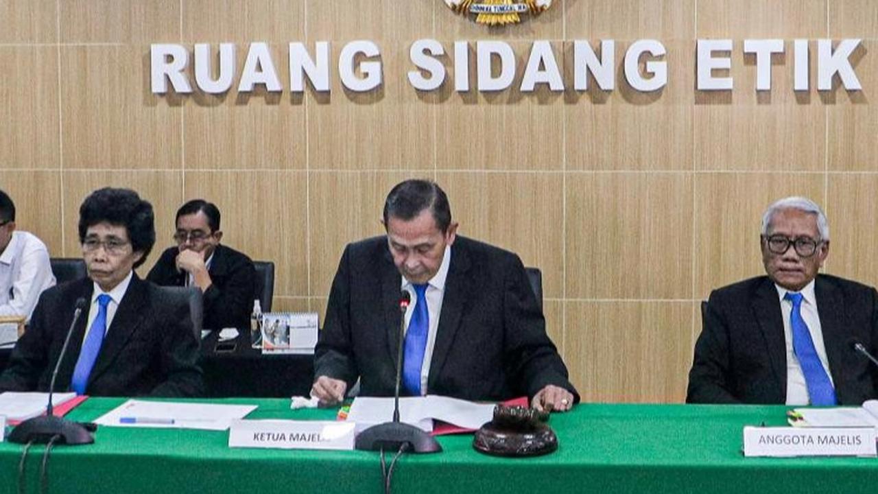 VIDEO: Putusan Dewas KPK Final, Firli Bahuri Tidak Bisa Ajukan Banding Perintah Copot Jabatan
