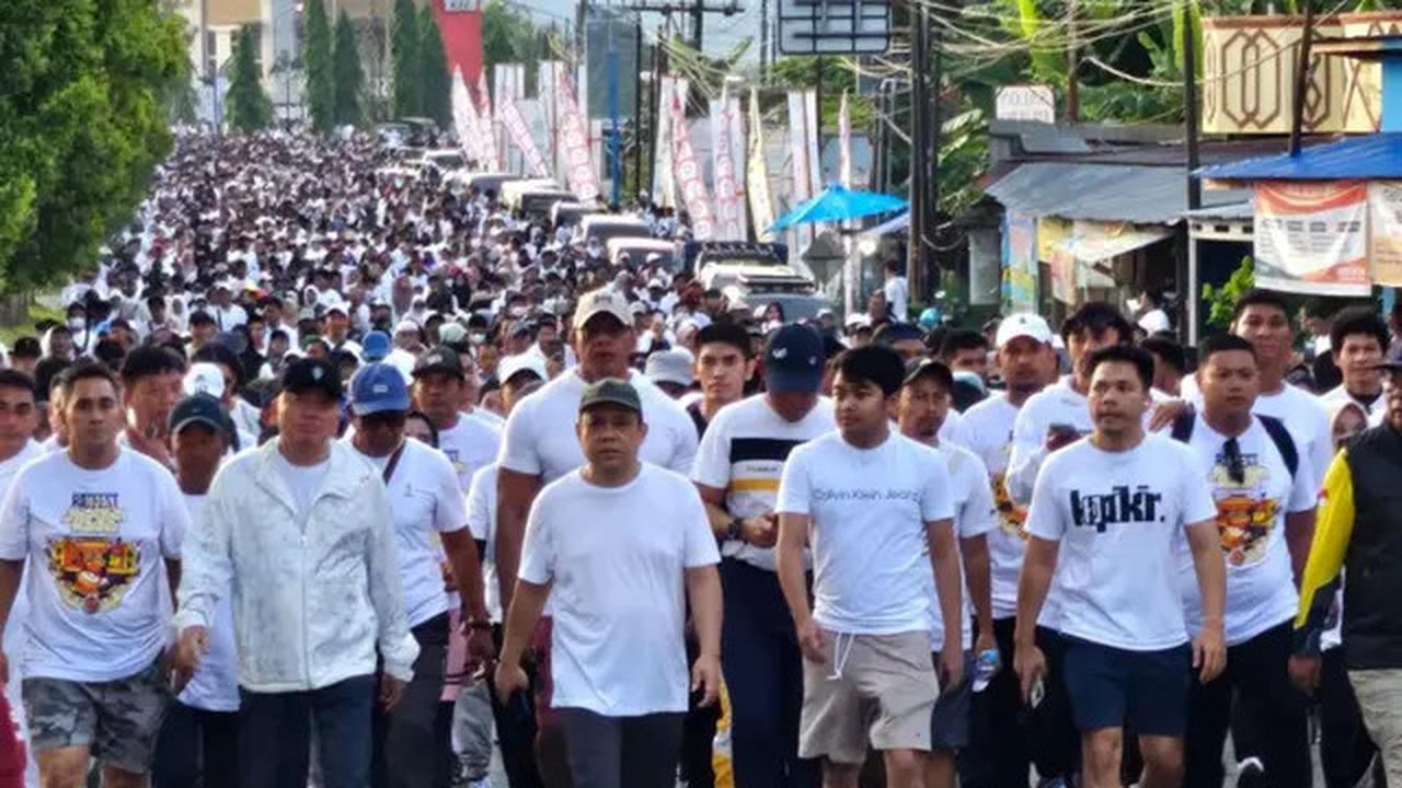 Haji Isam, Profil Crazy Rich Kalsel yang Dulunya Tukang Ojek Kini Umrahkan Ribuan Warga