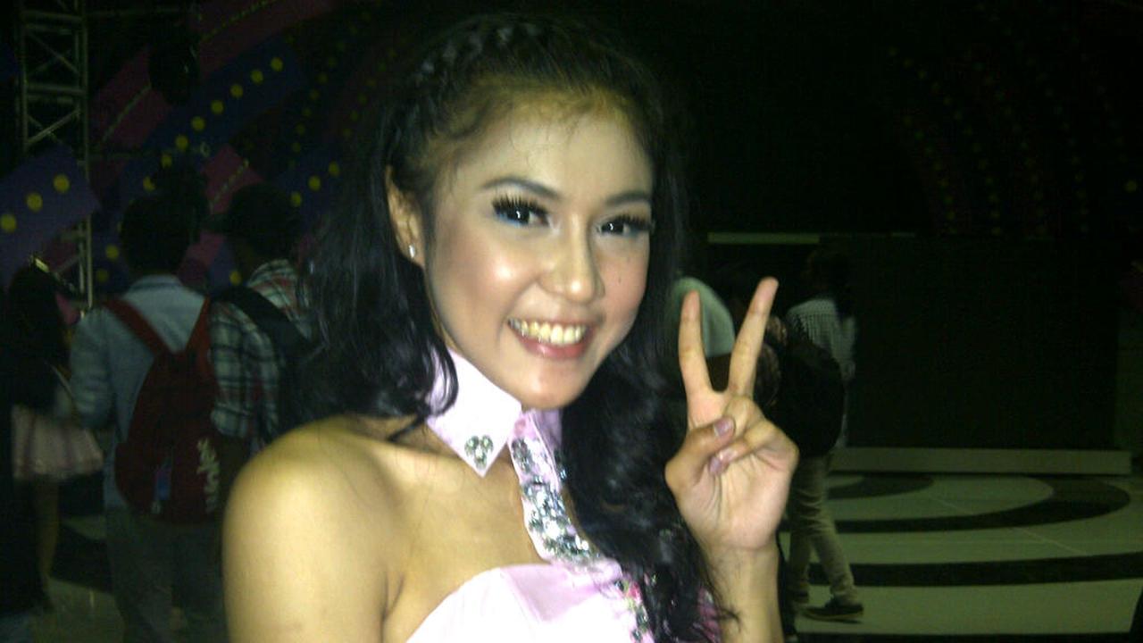 Mengenal Novi Herlina, Personel Baru Cherrybelle