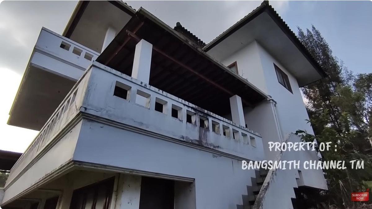 Hanya Jadi Tempat Singgah, 8 Potret Rumah Mewah Julia Perez yang Terbengkalai Lebih dari 7 Tahun - Dikelilingi Kebun dan Bukit