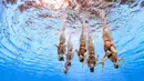 Tim renang artistik China beraksi dalam Kejuaraan Renang Dunia 2019 di Yeomju Gymnasium, Gwangju, Korea Selatan, Rabu (17/7/2019). (François-Xavier MARIT/AFP)