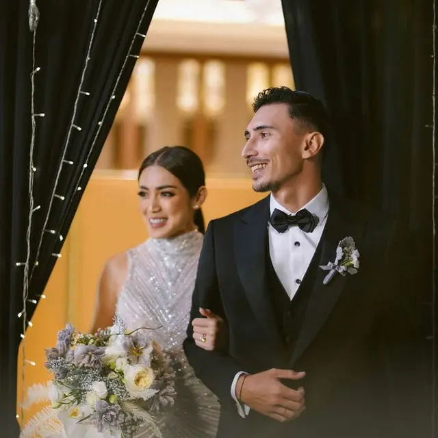 8 Potret Jamuan Makan Malam Jessica Iskandar dan Vincent Verhaag, Penuh Haru Bahagia