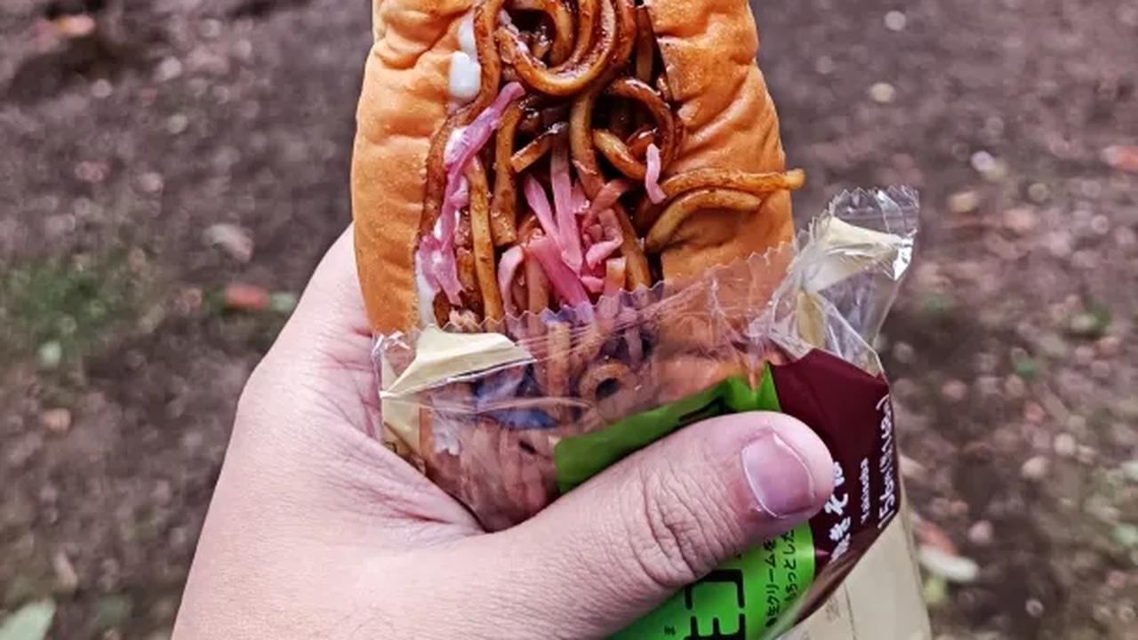5. Yakisoba Pan