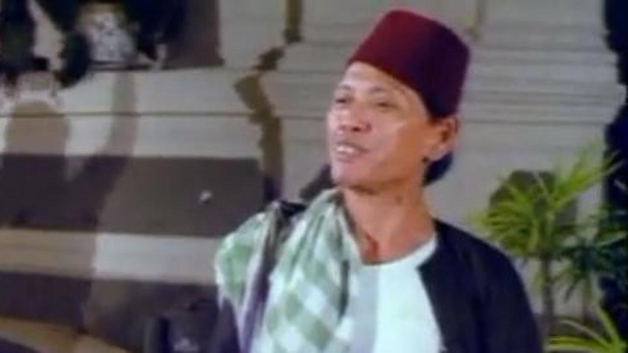 Seniman kocak asli Betawi itu bernama Bokir