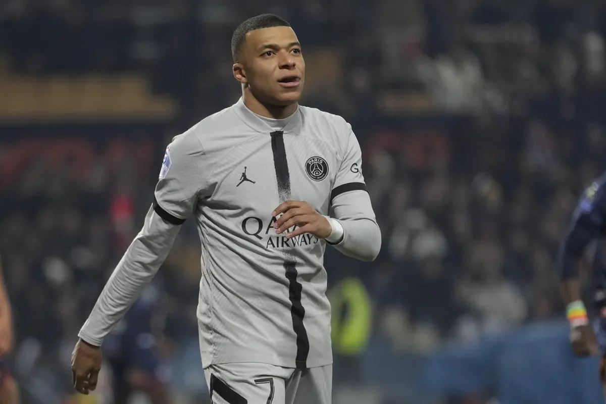 Kylian Mbappe - Paris Saint-Germain