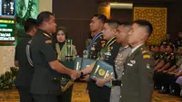 Letkol Teddy Lulus Seskoad 2026, Raih Predikat Penulis Taskap Terbaik