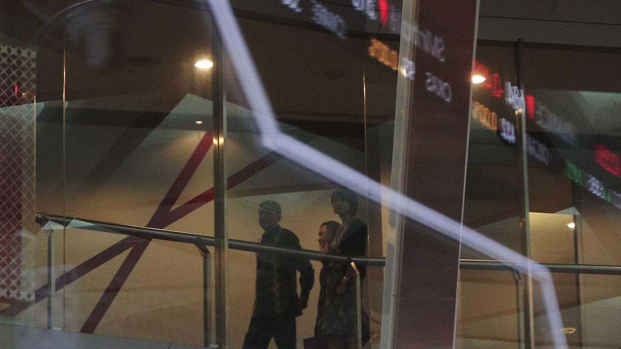 20160104-Perdagangan-Bursa-AY