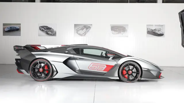 Lamborghini SC18 Alston