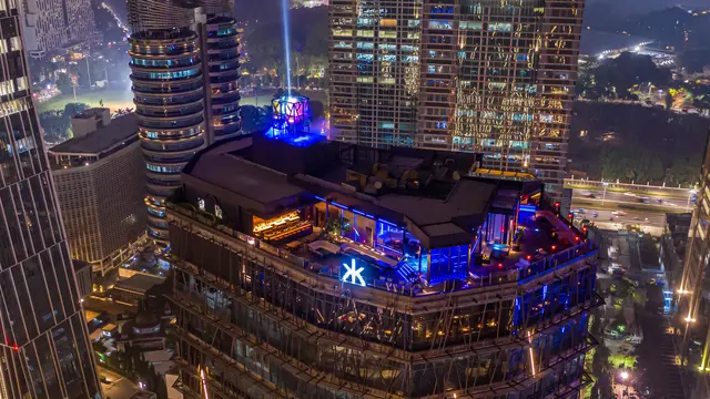 Merayakan malam tahun baru