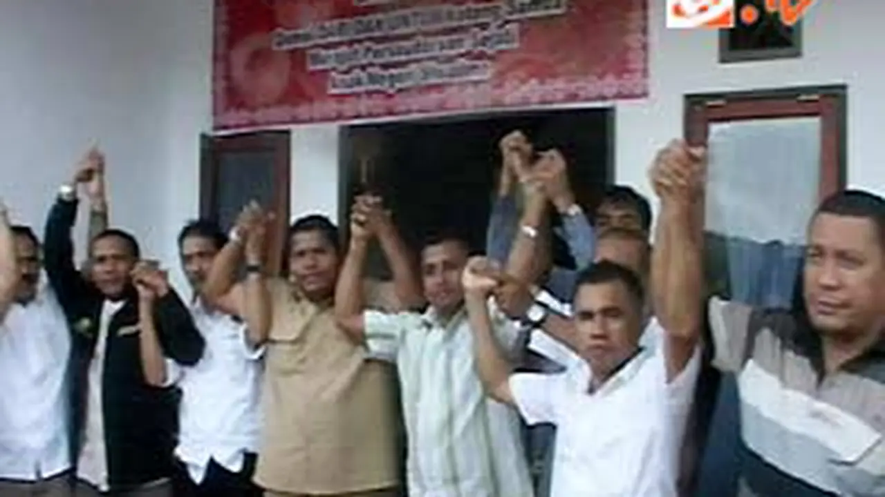110928ddamai-ambon.jpg