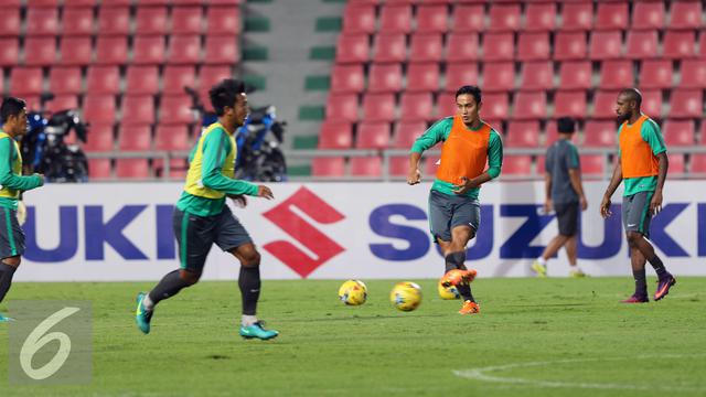 20161216- Timnas Indonesia Jajal Rajamangala Stadium Bangkok-Helmi Fithriansyah