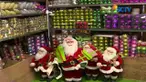 Natal tinggal menghitung hari. Saatnya berburu pernak-pernik Natal menarik dengan harga terjangkau. Di mana, ya?