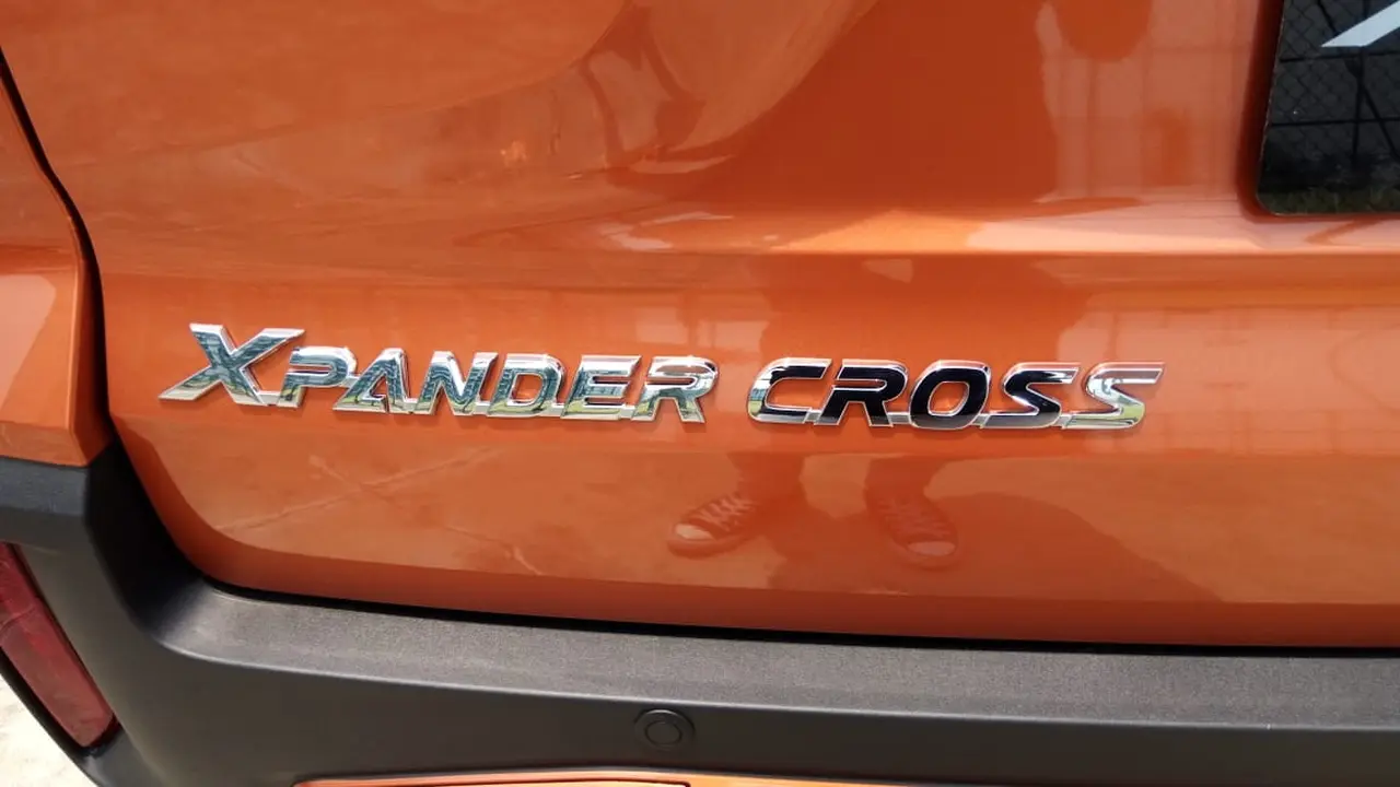 PT Mitsubishi Motors Krama Yudha Sales Indonesia (MMKSI) secara resmi meluncurkan, Xpander Crossover untuk pasar otomotif Tanah Air.