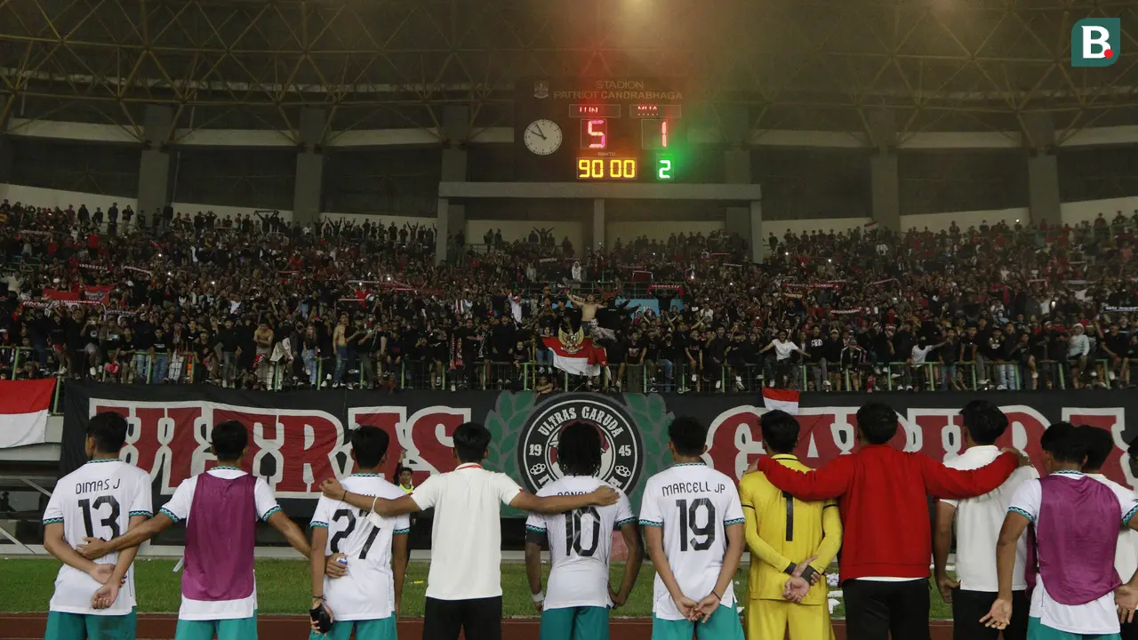 Foto: Ekspresi Pemain Timnas Indonesia usai Tersingkir dari Piala AFF U-19 2022, Zanadin Fariz Pun Menangis
