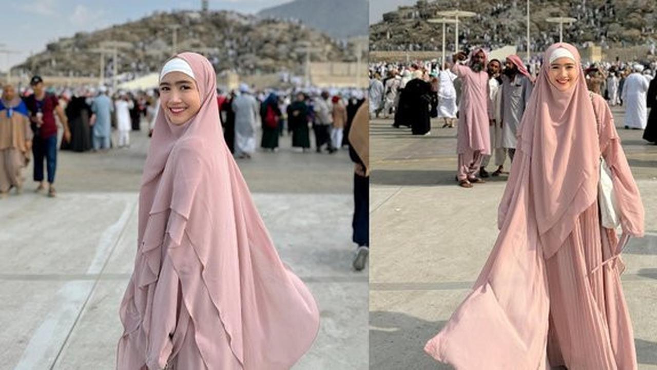 Potret Cantik dan Memesona Febby Rastanty saat Jalani Umrah, Penampilannya Feminin & Elegan Curi Perhatian