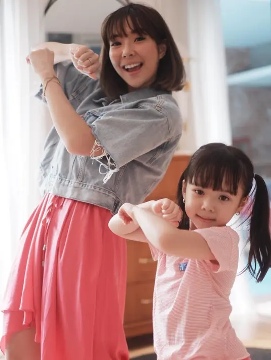 Gisella Anastasia dan Gempi (Instagram/gisel_la)