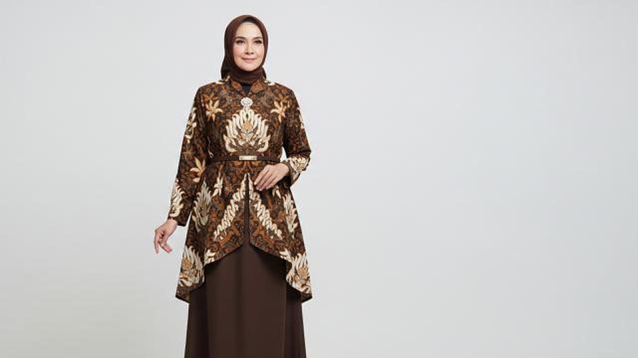 7 Model Gamis Batik Blazer Panjang yang Elegan untuk Acara Resmi