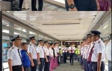 Curi Perhatian, Begini Momen Last Flight Sekaligus Perpisahan Seorang Pilot Senior