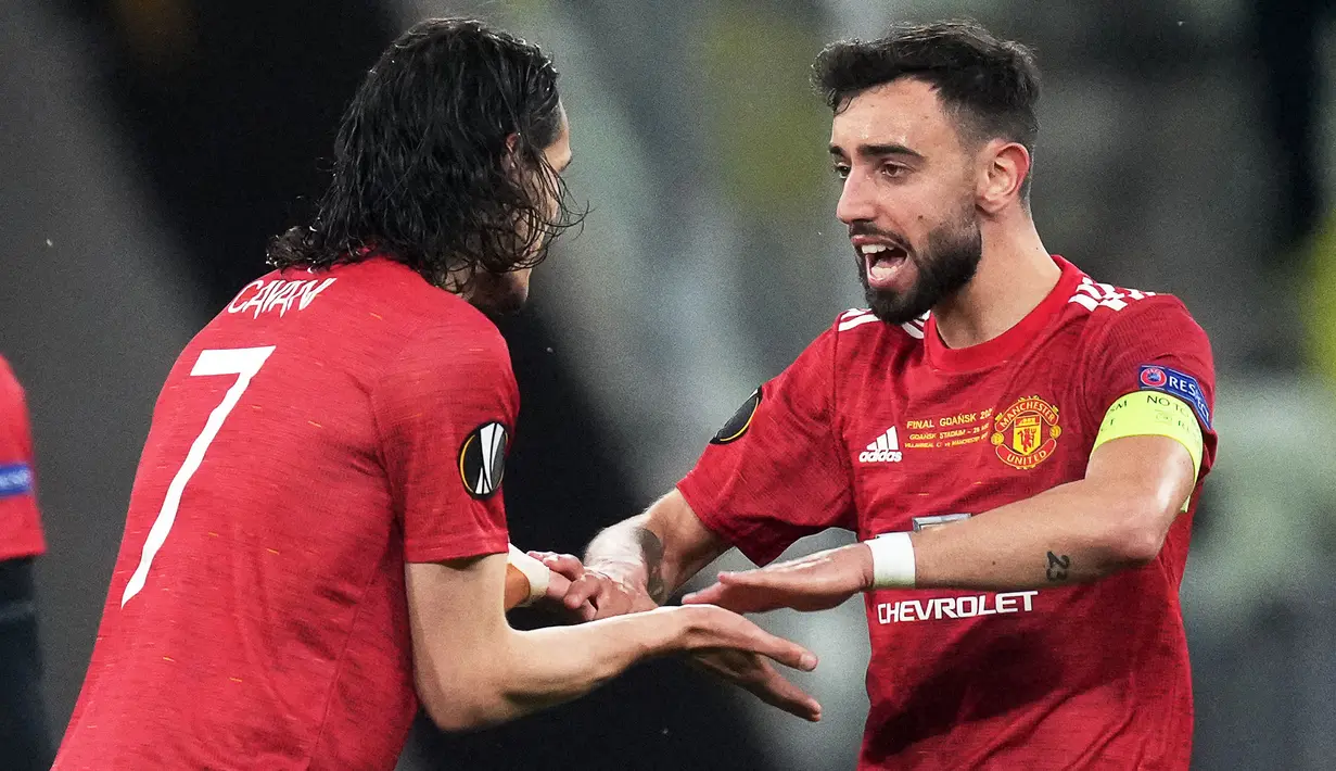 Bruno Fernandes patut dipertimbangkan sebagai kapten utama Manchester United oleh Solskjaer. Sebab, ia memiliki pengaruh penting di lini tengah dan mampu membangun hubungan baik dengan pemain lainnya. Bruno juga merupakan kapten tim Sporting Lisbon sebelum di MU. (AFP/Pool/Aleksandra Szmigiel)