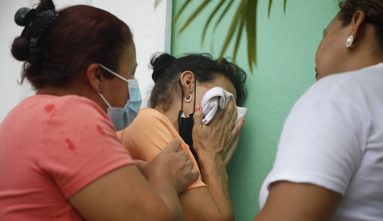 Kerusuhan di penjara wanita di barat laut ibukota Honduras telah menewaskan sedikitnya 41 narapidana. (AP Photo/Elmer Martinez)