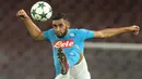 3. Faouzi Ghoulam (Napoli) - Pemain asal Aljazair ini mempunyai gaya permainan seperti bek MU, Antonio Valencia. Kecepetan yang dimilikinya dapat diandalkan untuk menyisir sisi kiri pertahanan.  (AFP/Carlo Hermann)