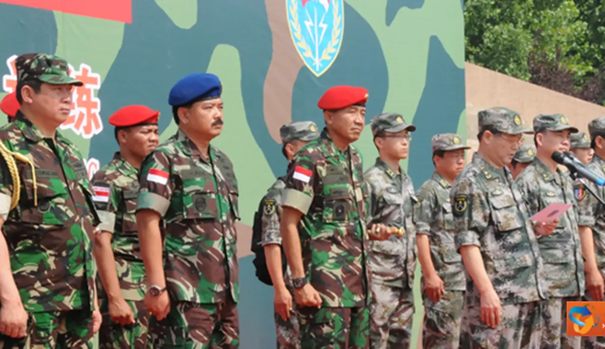 Citizen6, China: Hadir dalam acara tersebut, delegasi Indonesia antara lain : Atase Pertahanan RI di China Kolonel Lek Surya Margono, Atase Darat Kolonel Arh Kuat Budiman, dan segenap pejabat tinggi militer China lainnya. (Pengirim: Badarudin Bakri).
