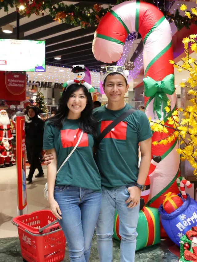 [Fimela] Delon dan Aida Chandra