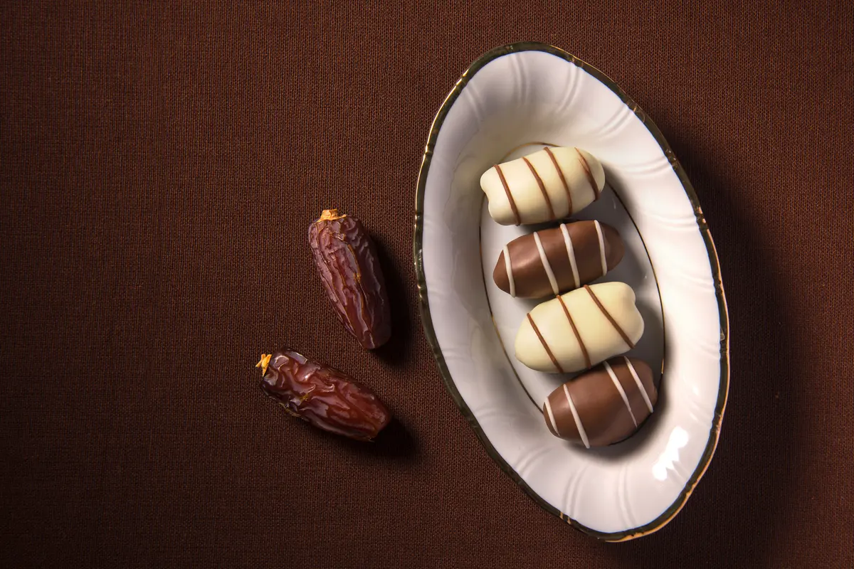 kurma coklat