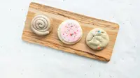 Soft Sugar Cookie Recipe for the Classic Holiday Treat