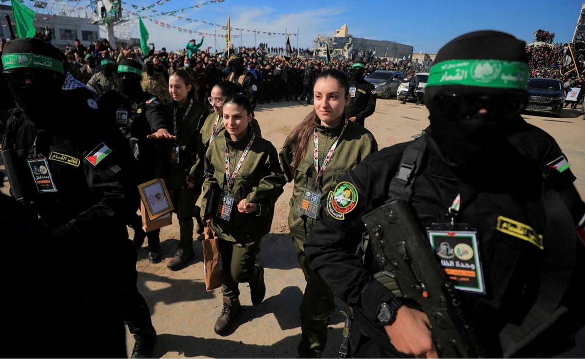 Tangis Haru Pertukaran Sandera Palestina-Israel