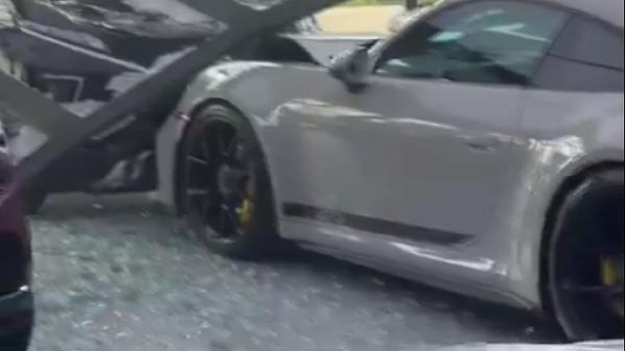 Xpander Penabrak Porsche GT 311 Diamankan di Polsek Teluknaga, Pengemudi Dititipkan ke Polres Metro Tangerang