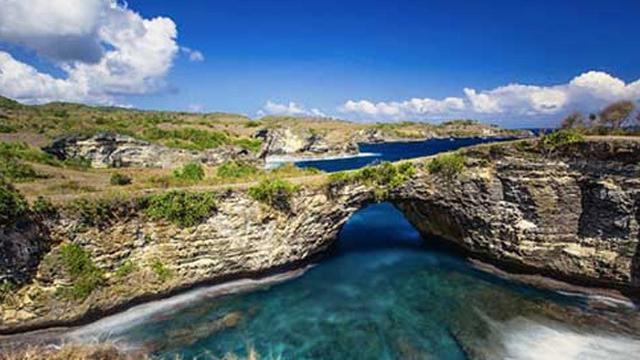 Pemerintah Terus Genjot Pariwisata Nusa Penida Bali