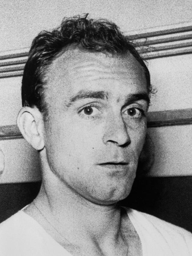 Mimpi 9 Legenda Sepak Bola yang Gagal Cicipi Piala Dunia