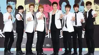 Super Junior-M berhasil meraih penghargaan sebagai group idol terbaik di Asia lewat karyanya.