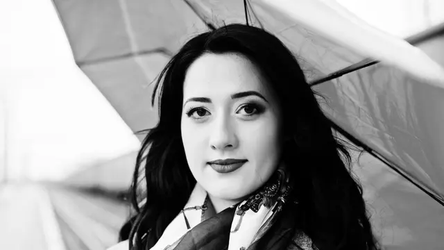 Kenali Kontras Wajahmu Biar Nggak Salah Pilih Warna (Foto/Sumber: Freepik)