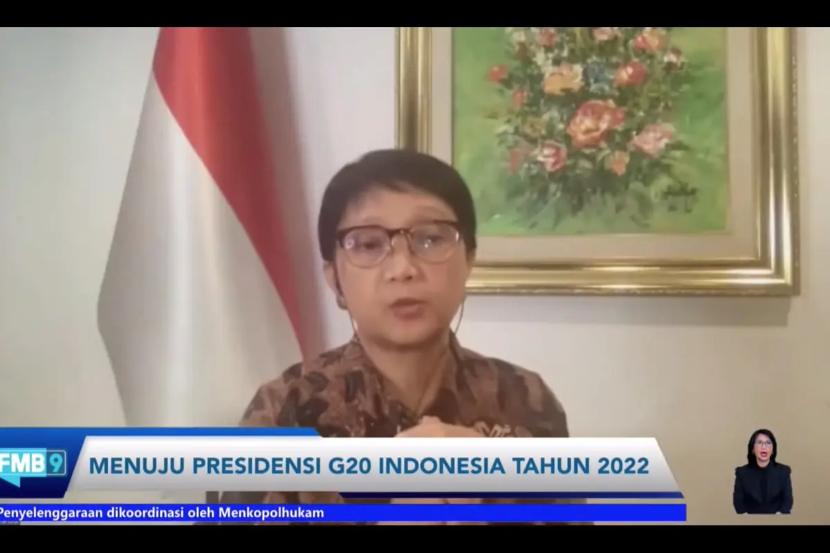 Menlu Retno dalam press briefing menjelang presidensi G20 Indonesia di tahun 2022.