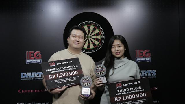 Frengky dan Jessica Dijuluki Indonesia Darts Couple