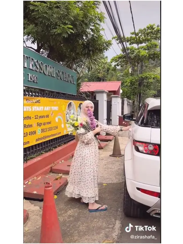 6 Momen Nadzira Shafa Ziarah ke Makam Ameer Azzikra, Usap Nisan Penuh Haru